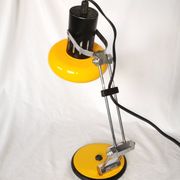 Articulated lamp in lacquered steel, Aluminor, France, 1980.