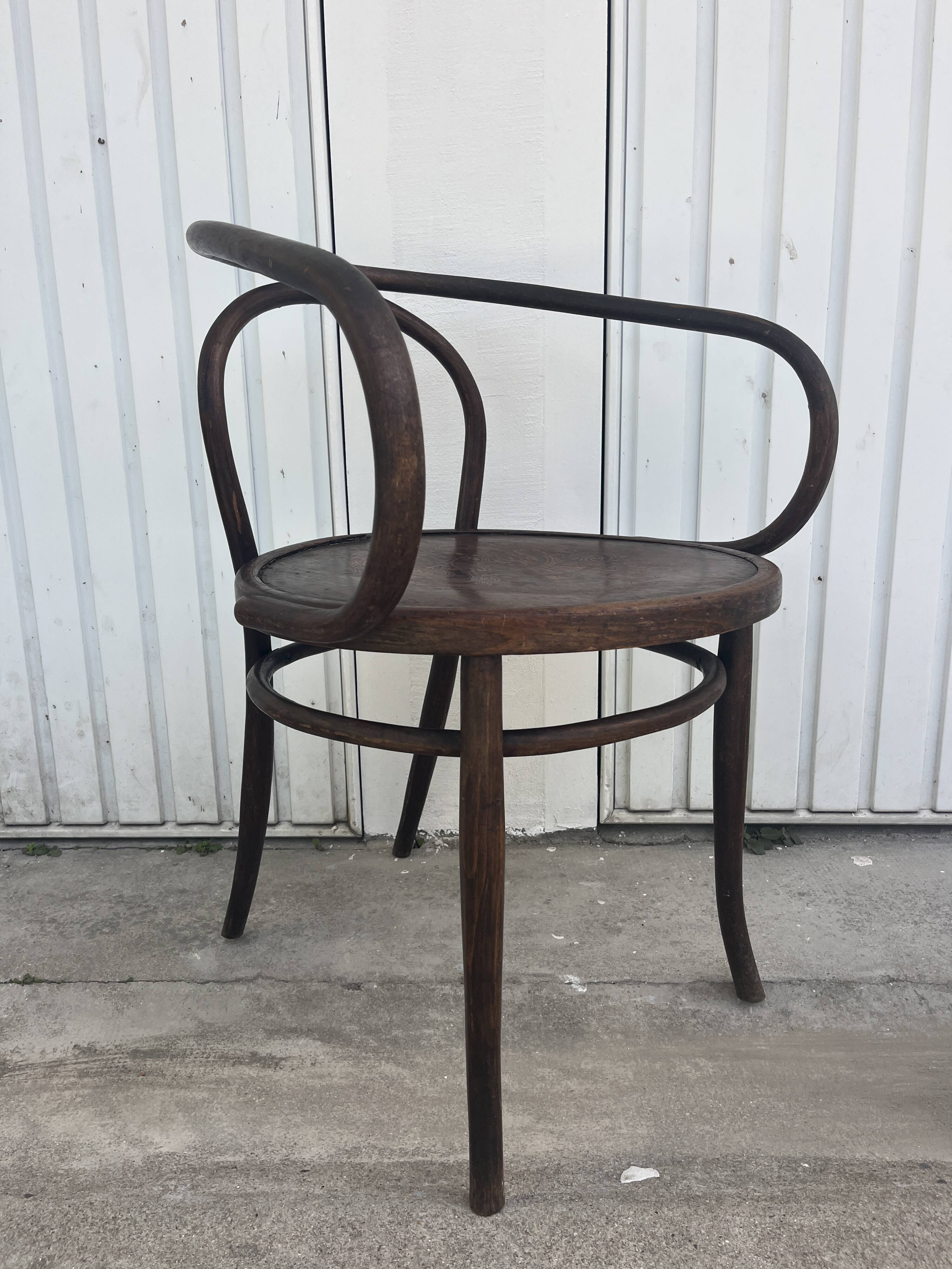 Thonet B9 armchair