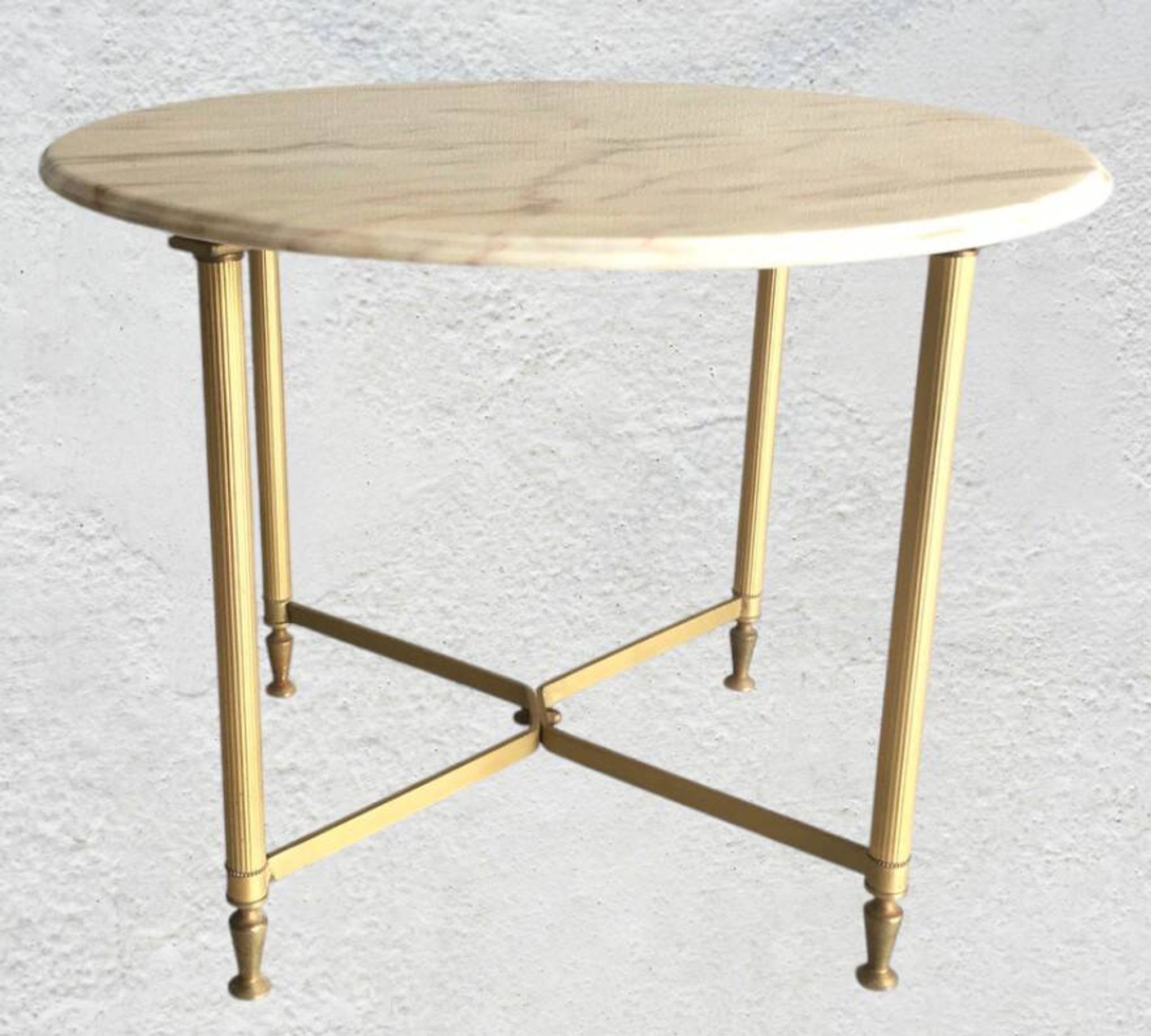 Table basse ronde marbre et métal doré 1960-70