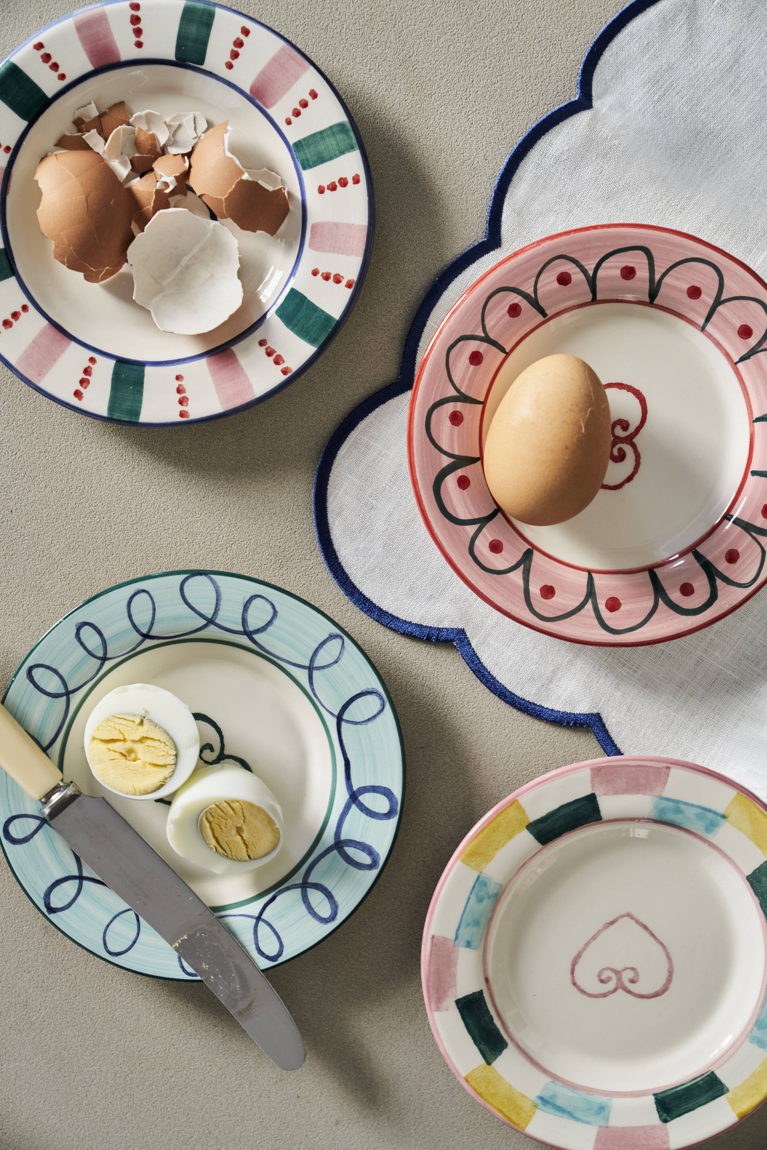 Set of 4 Heart Bread Plates / Coasters