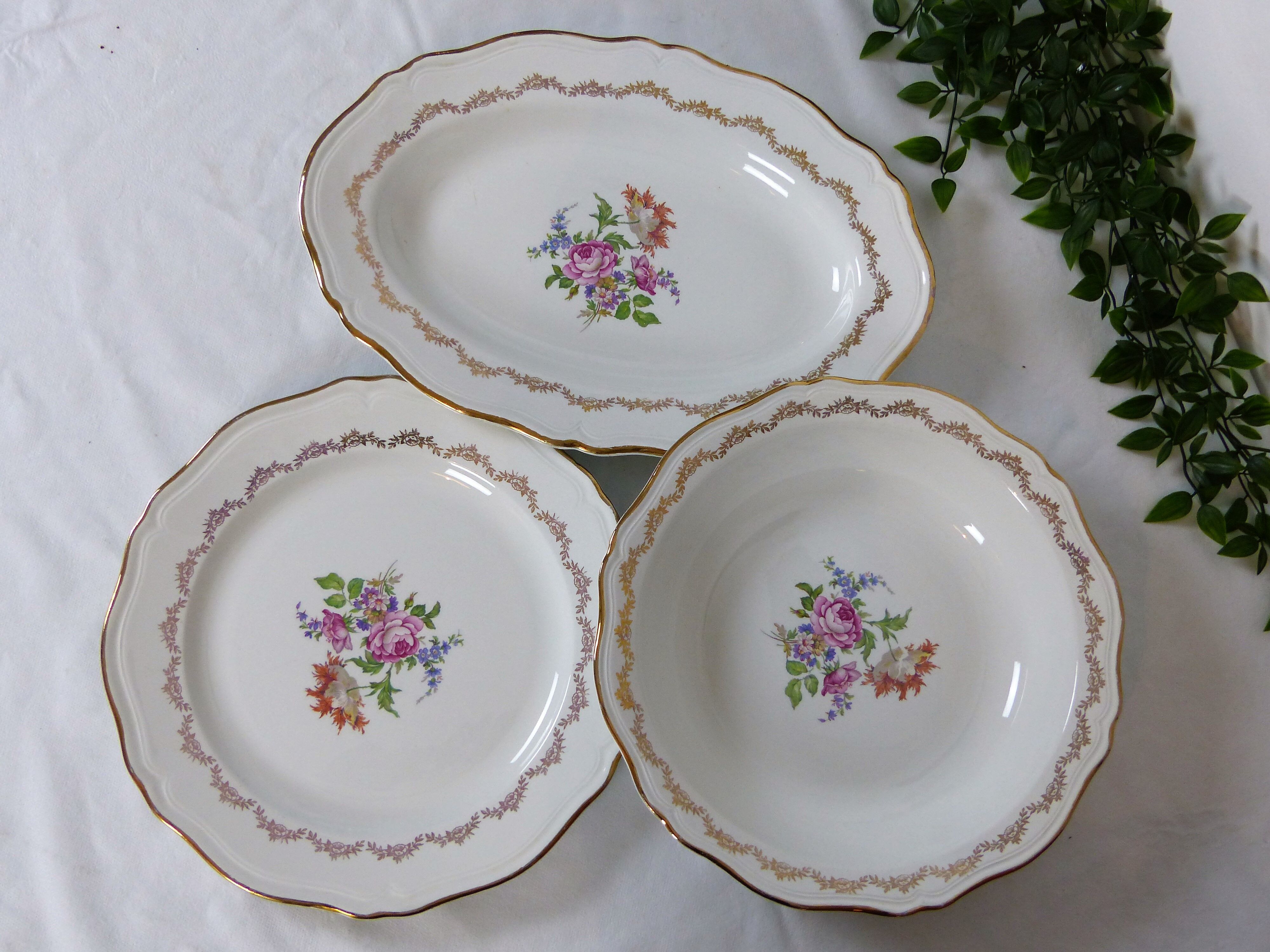 Amandinoise round serving dish