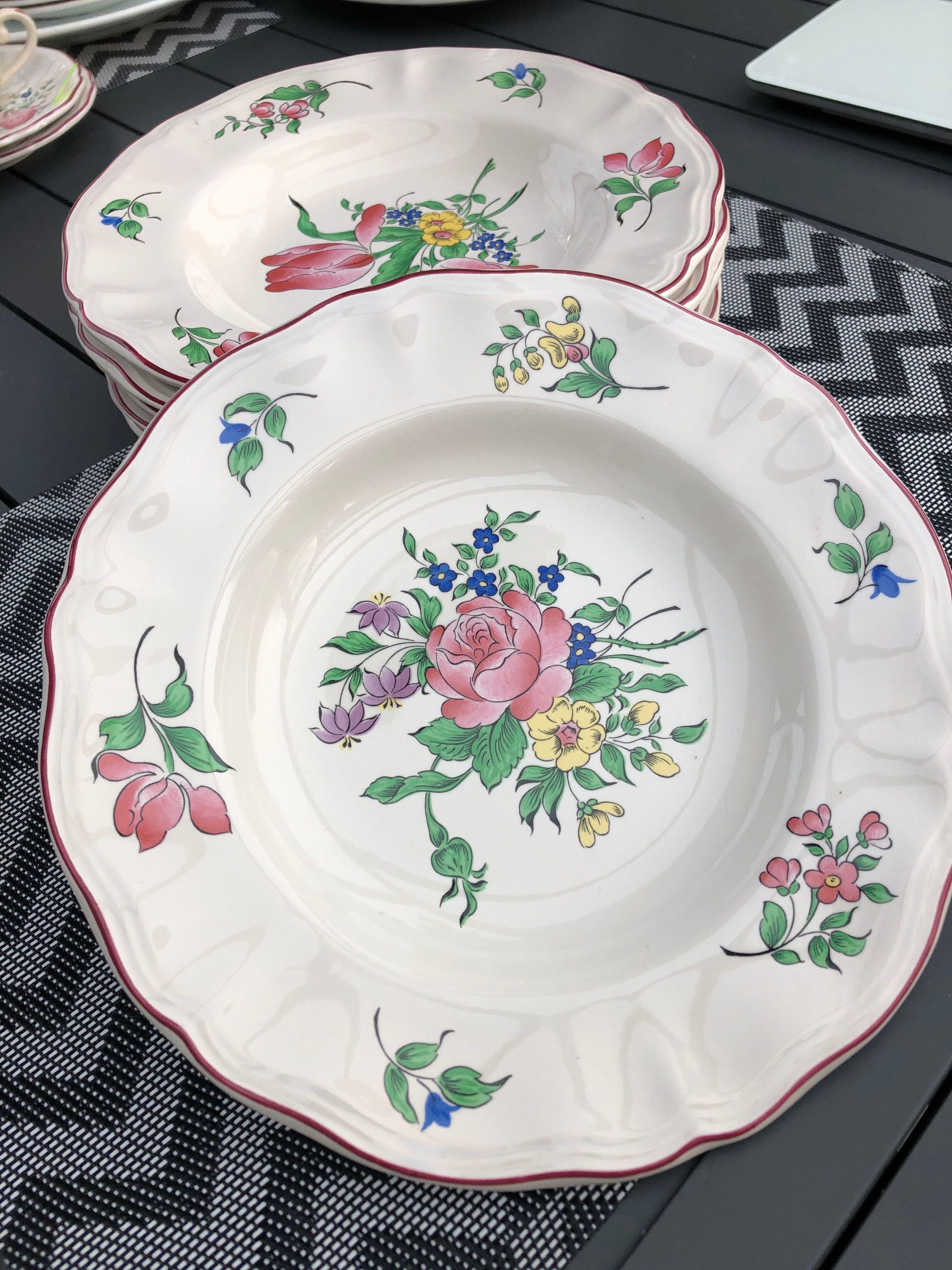 Set of 6 Luneville hollow plates