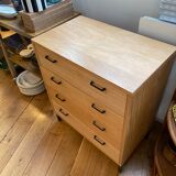 Small vintage chest of drawers