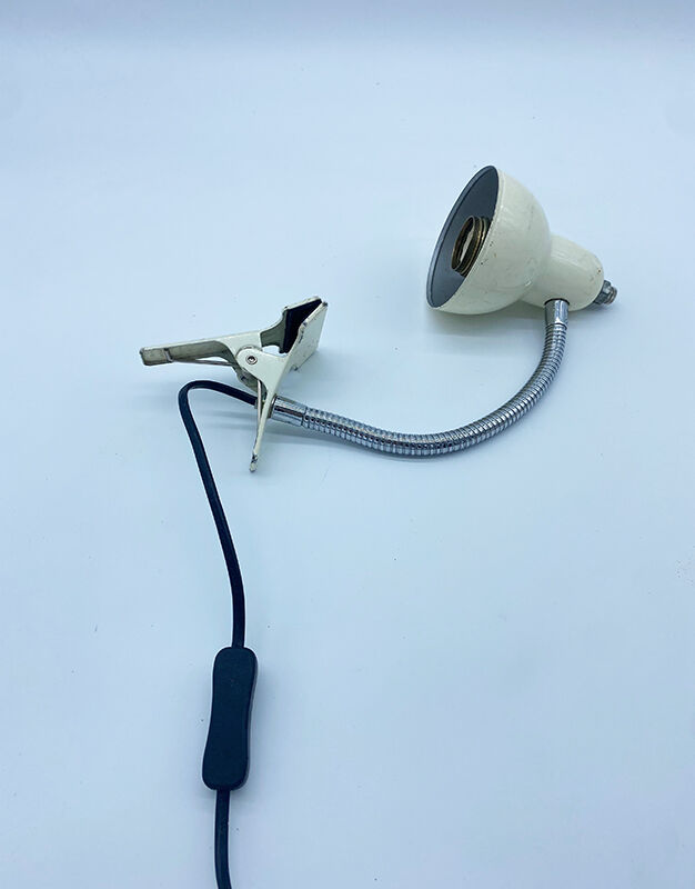 Clip-on lamp