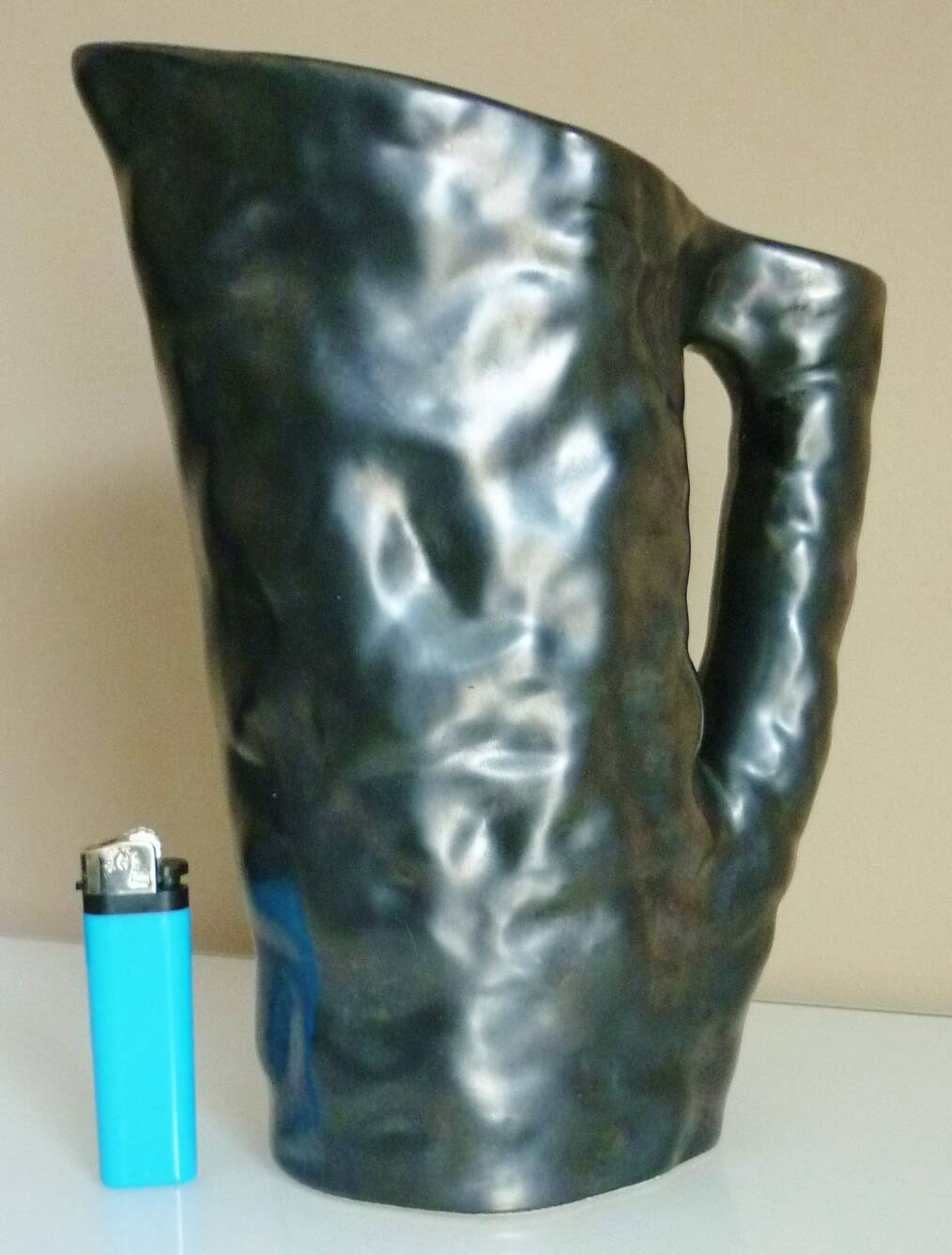 Glazed ceramic pitcher, design from the 50s/60s, signed "La Poterie Perigordine"
