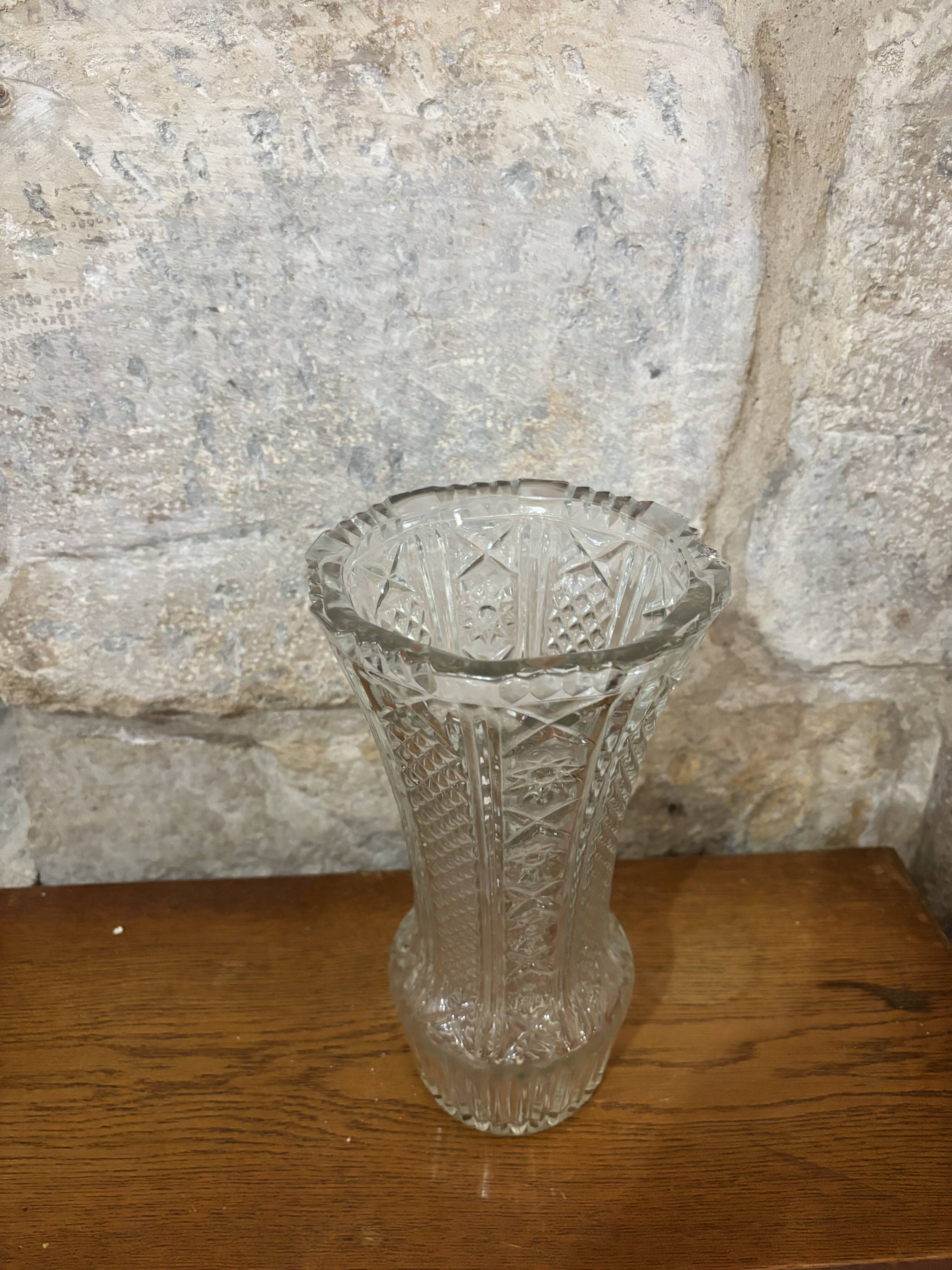 60s glass vase