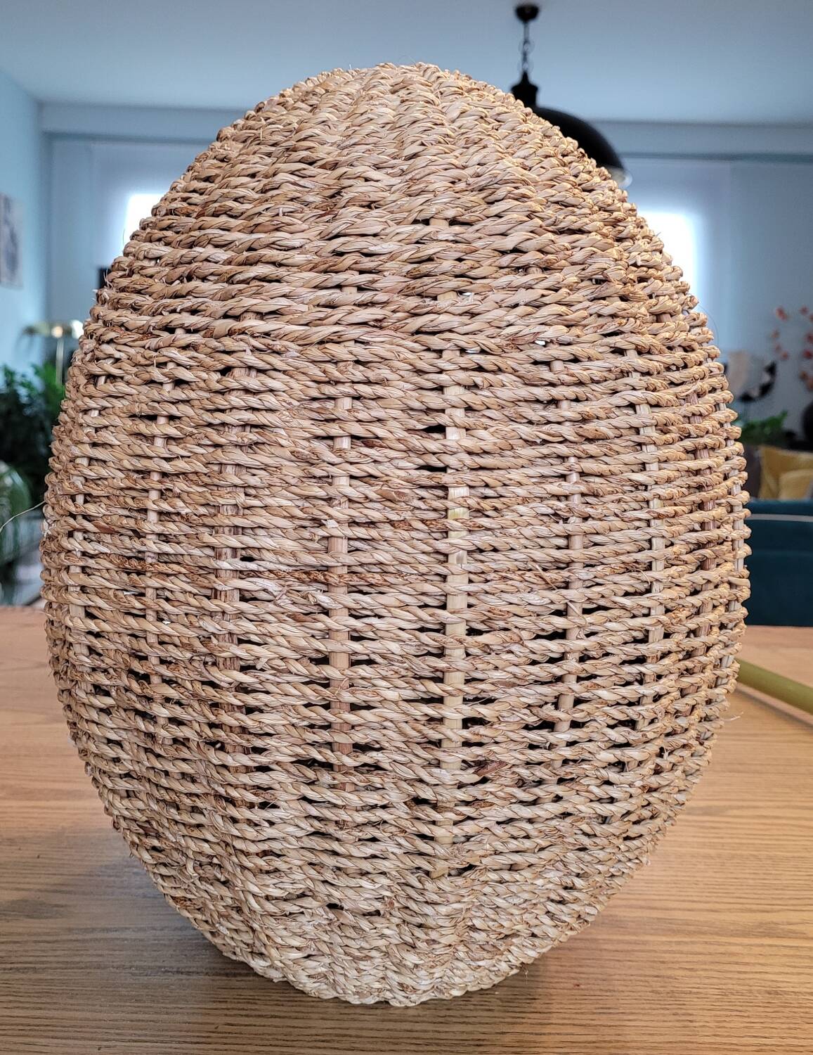 Woven rattan pendant light - H38cm