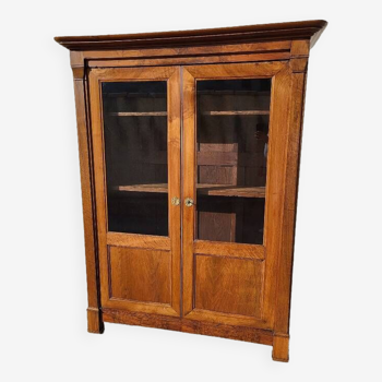 Louis philippe showcase in walnut 2 doors from the 19th century