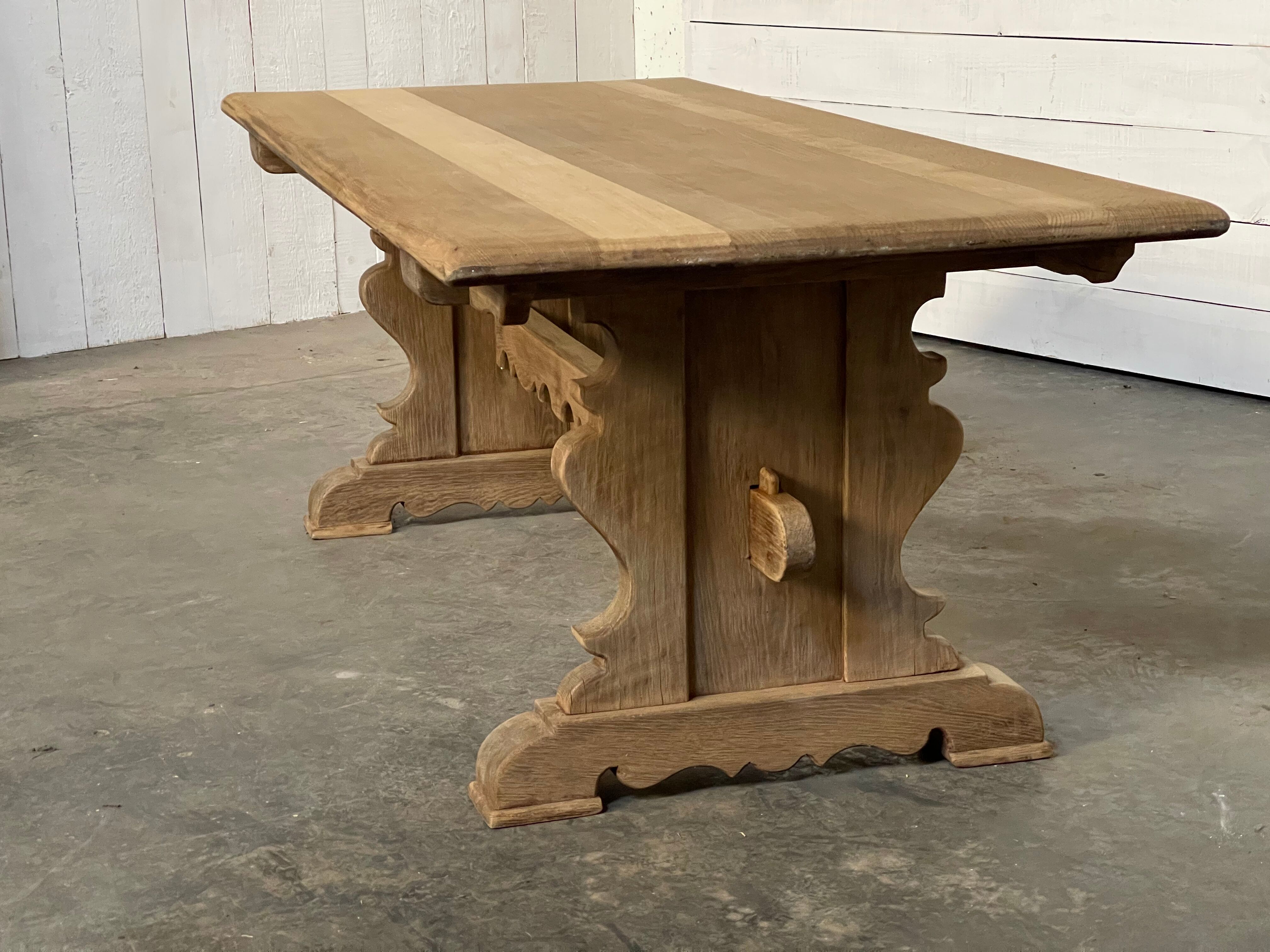 Monastery-style table