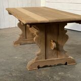 Monastery-style table