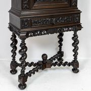 Cabinet néo-baroque de Danzig en chêne - vers 1870-1880