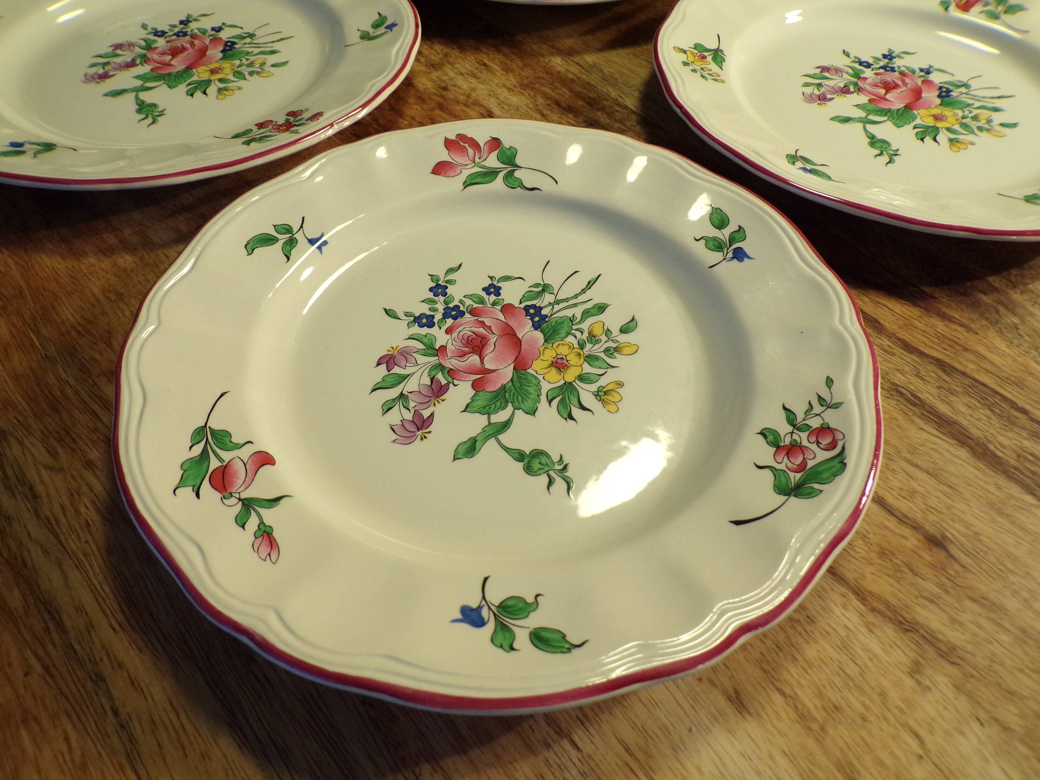 4 Lunéville Réverbère pink flat plates