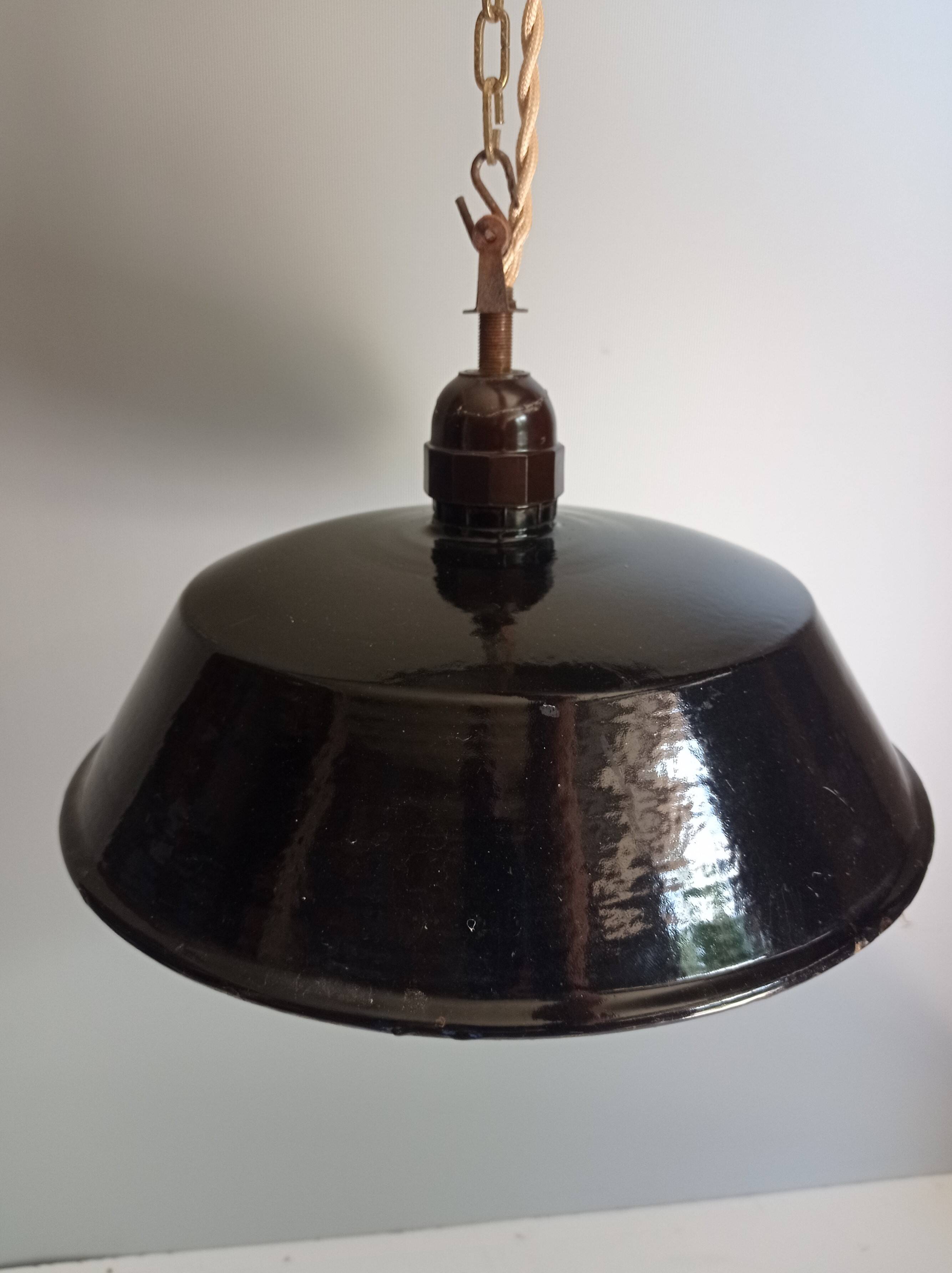 Industrial / factory pendant light Enamelled sheet metal