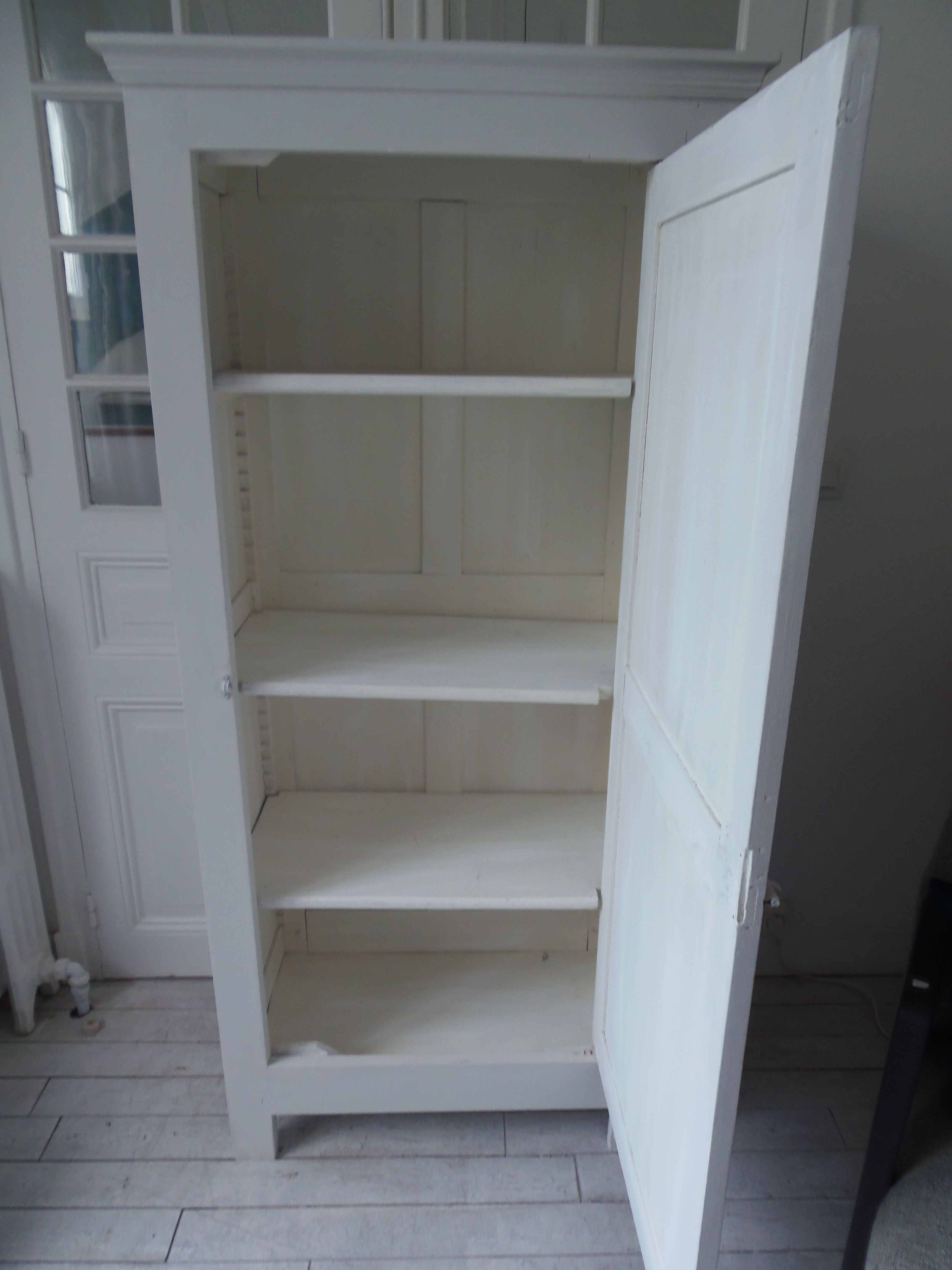 Vintage Parisian wardrobe, 1 door, pearl grey waxed finish.