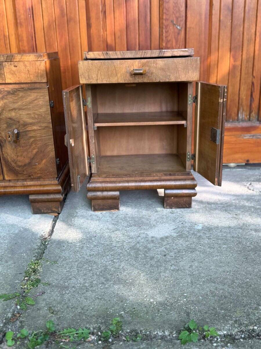 Austrian Art Deco chests in walnut veneer, 1920s, set of 2