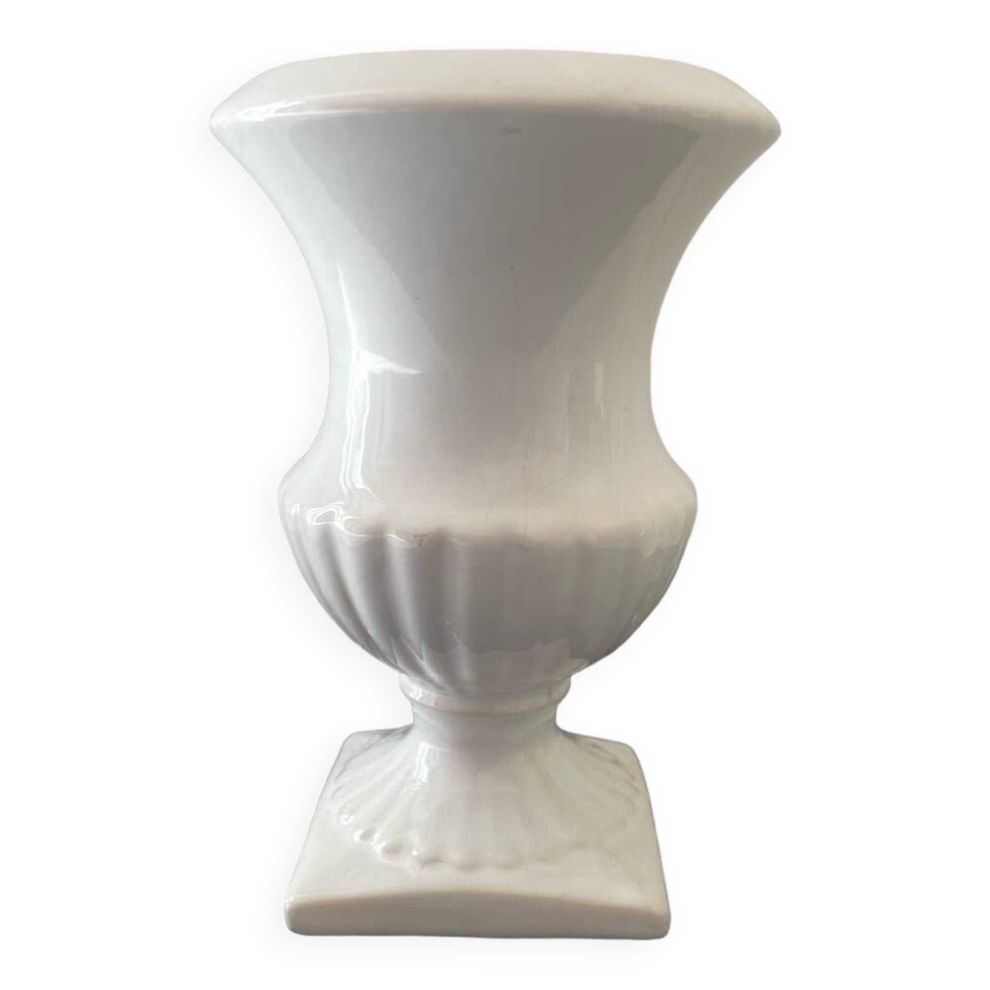 Medici white porcelain vase