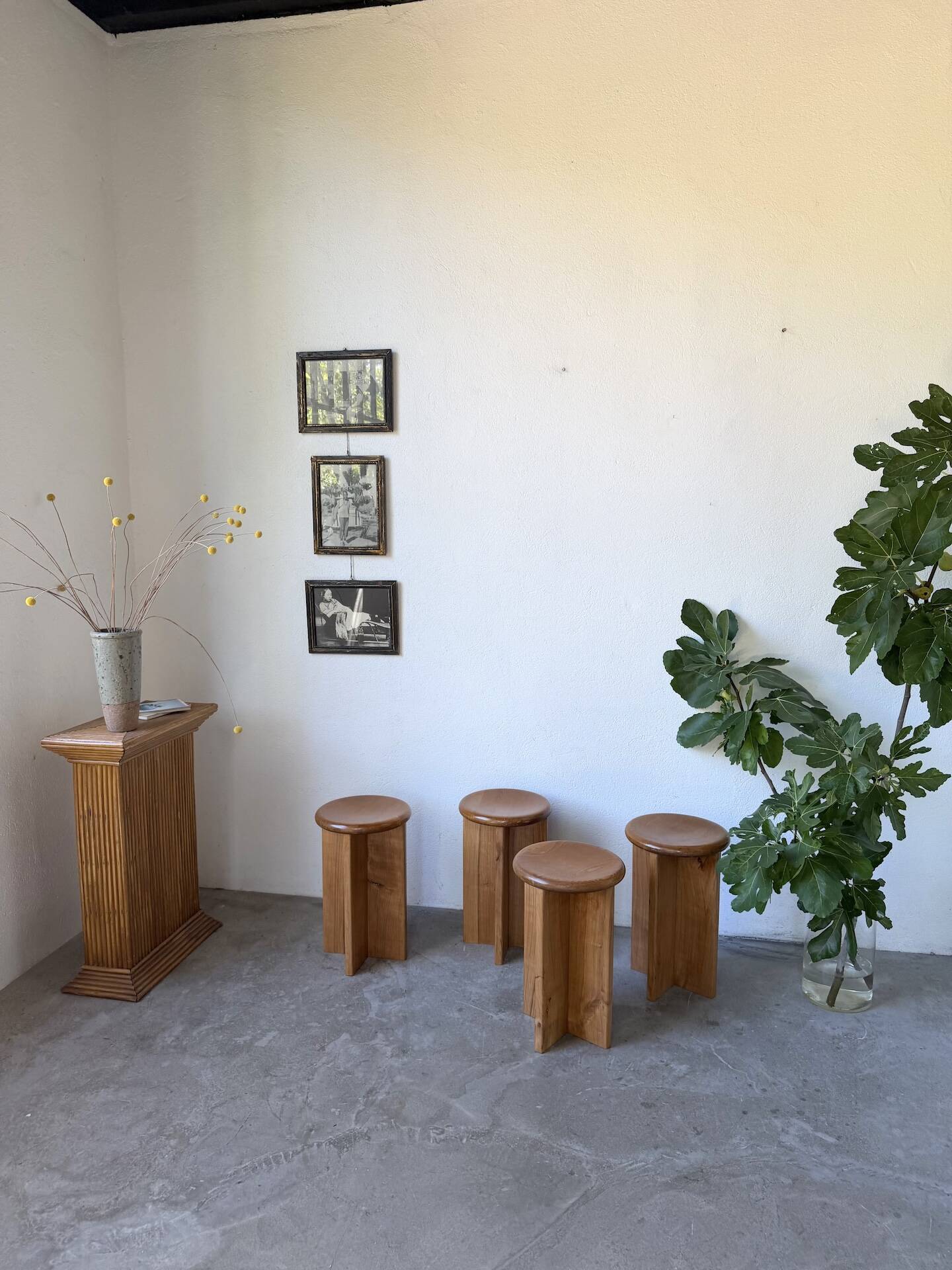Set of 4 oak stools from the 1950s, constructivist style.