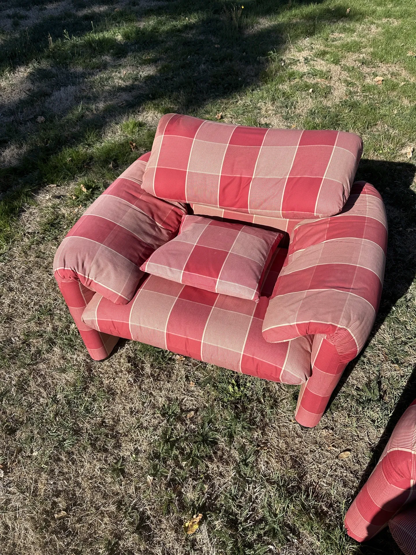 3-seater sofa and 2 armchairs Cassina Maralunga by Vico Magistretti