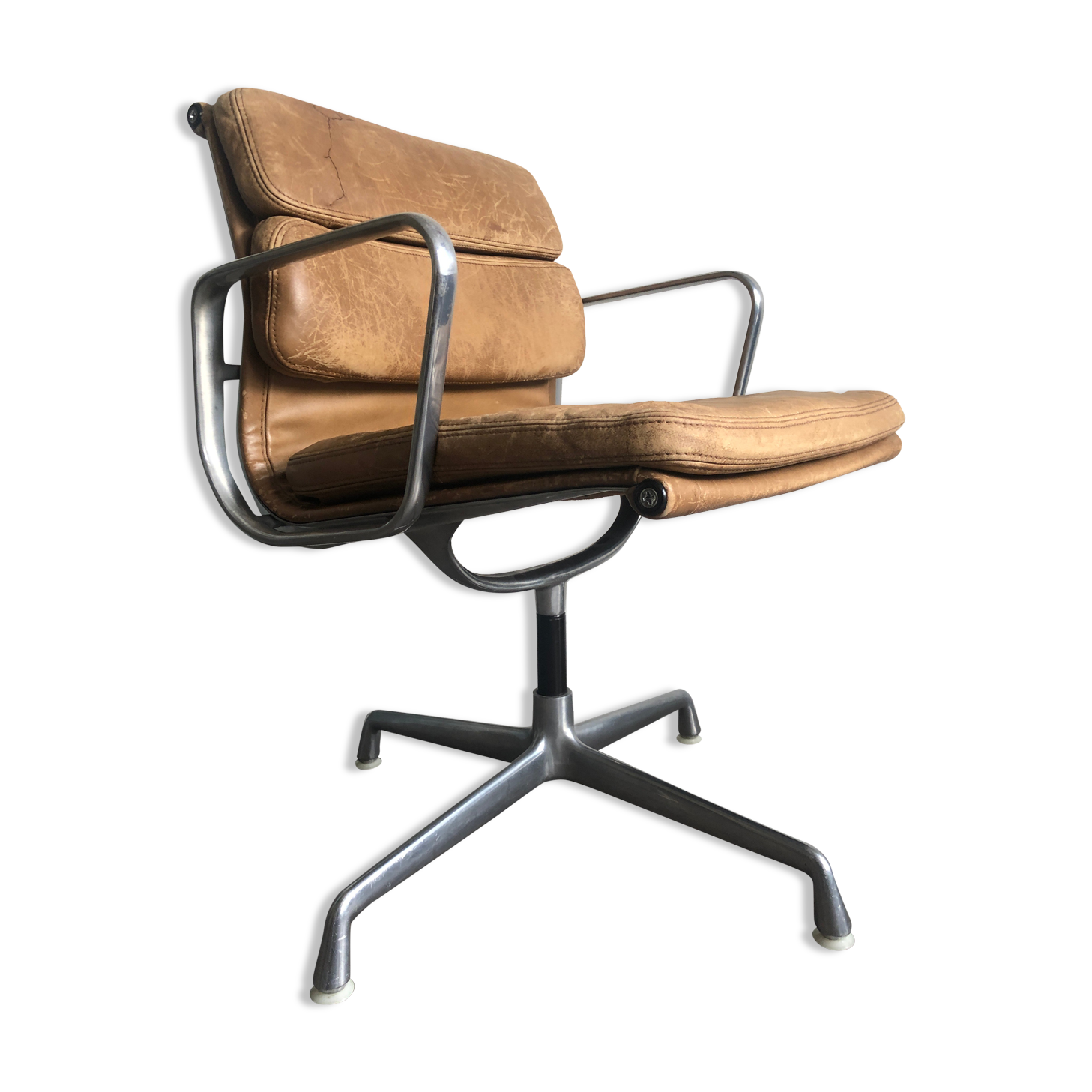 EA208 Soft Pad chair for Herman Miller 1970's
