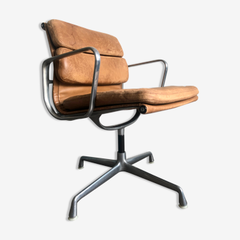 EA208 Soft Pad chair for Herman Miller 1970's