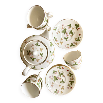 Wedgwood tea set