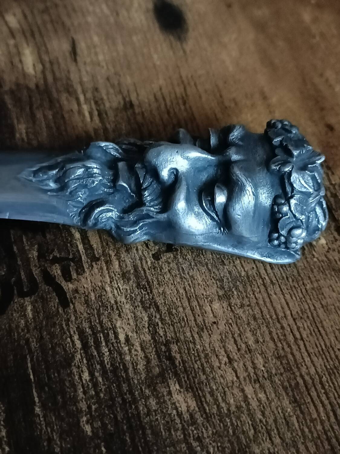 Coupe papier, bronze argenté