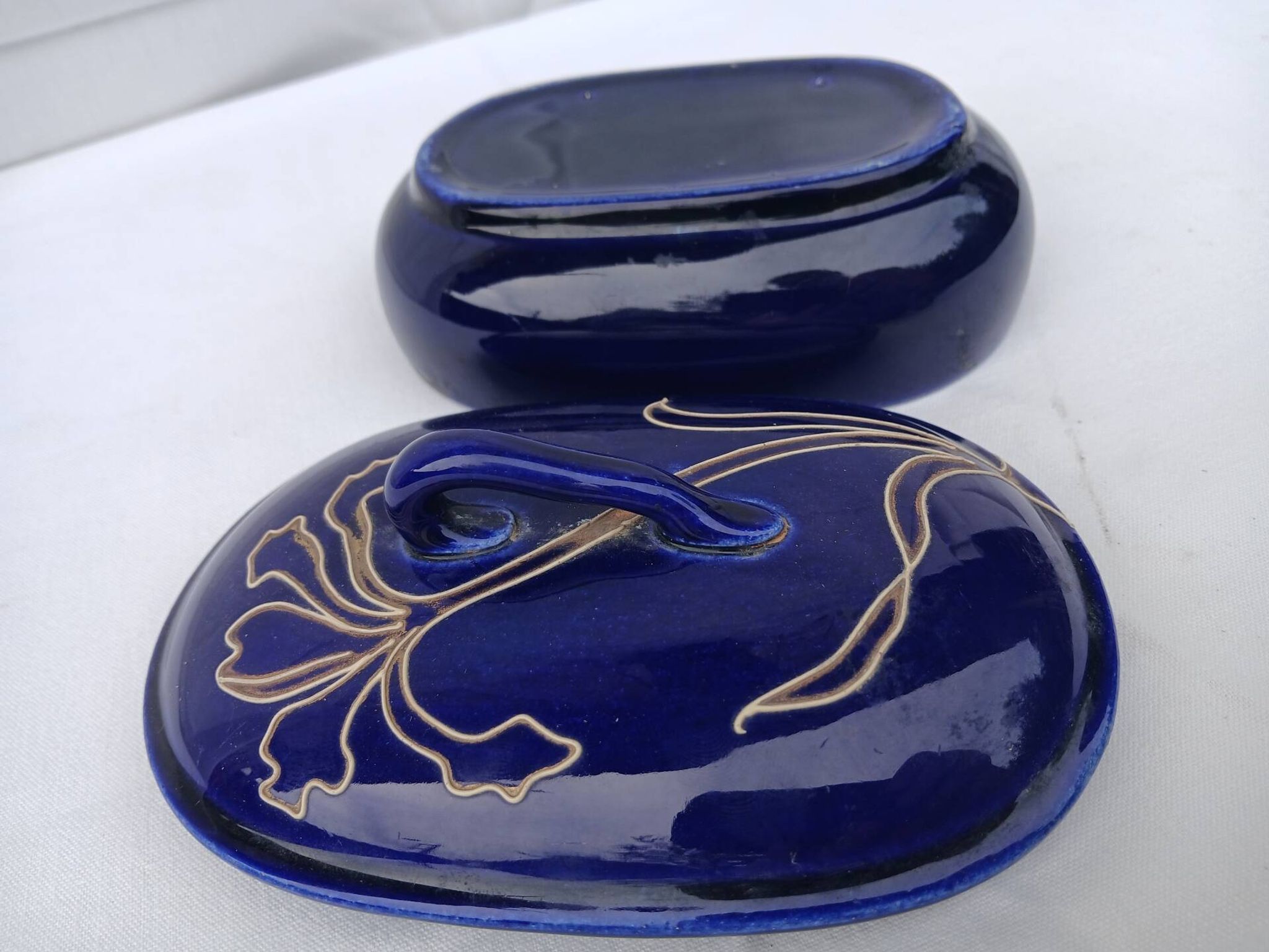 Vintage Art Deco ceramic sweet jar