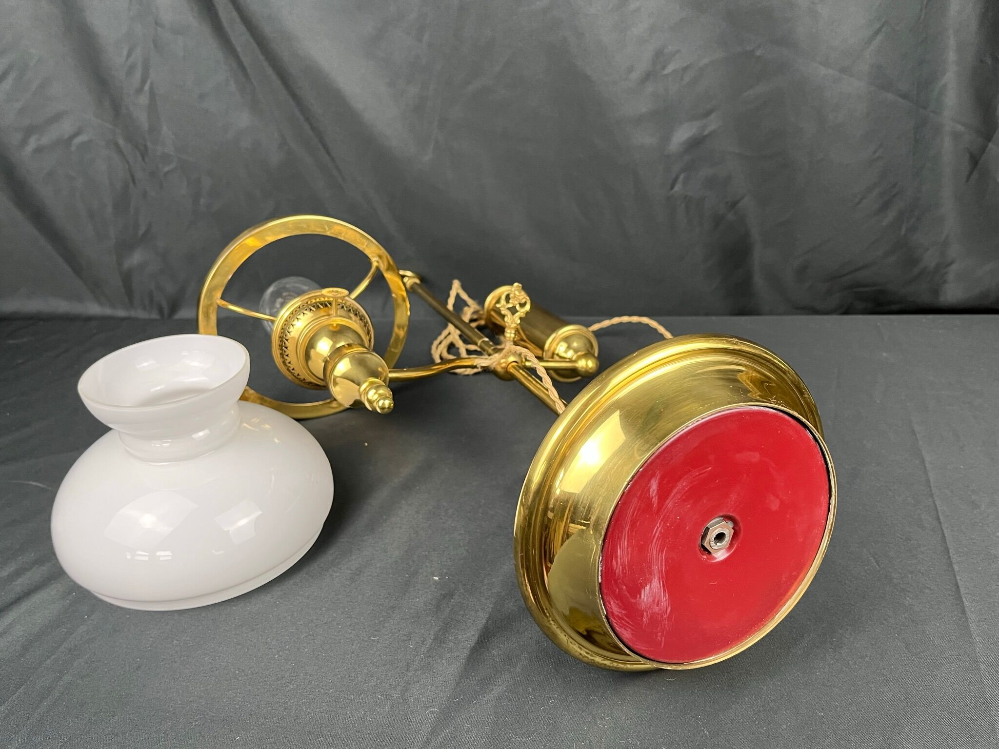 Antique Quintet opaline globe lamp, 20th century