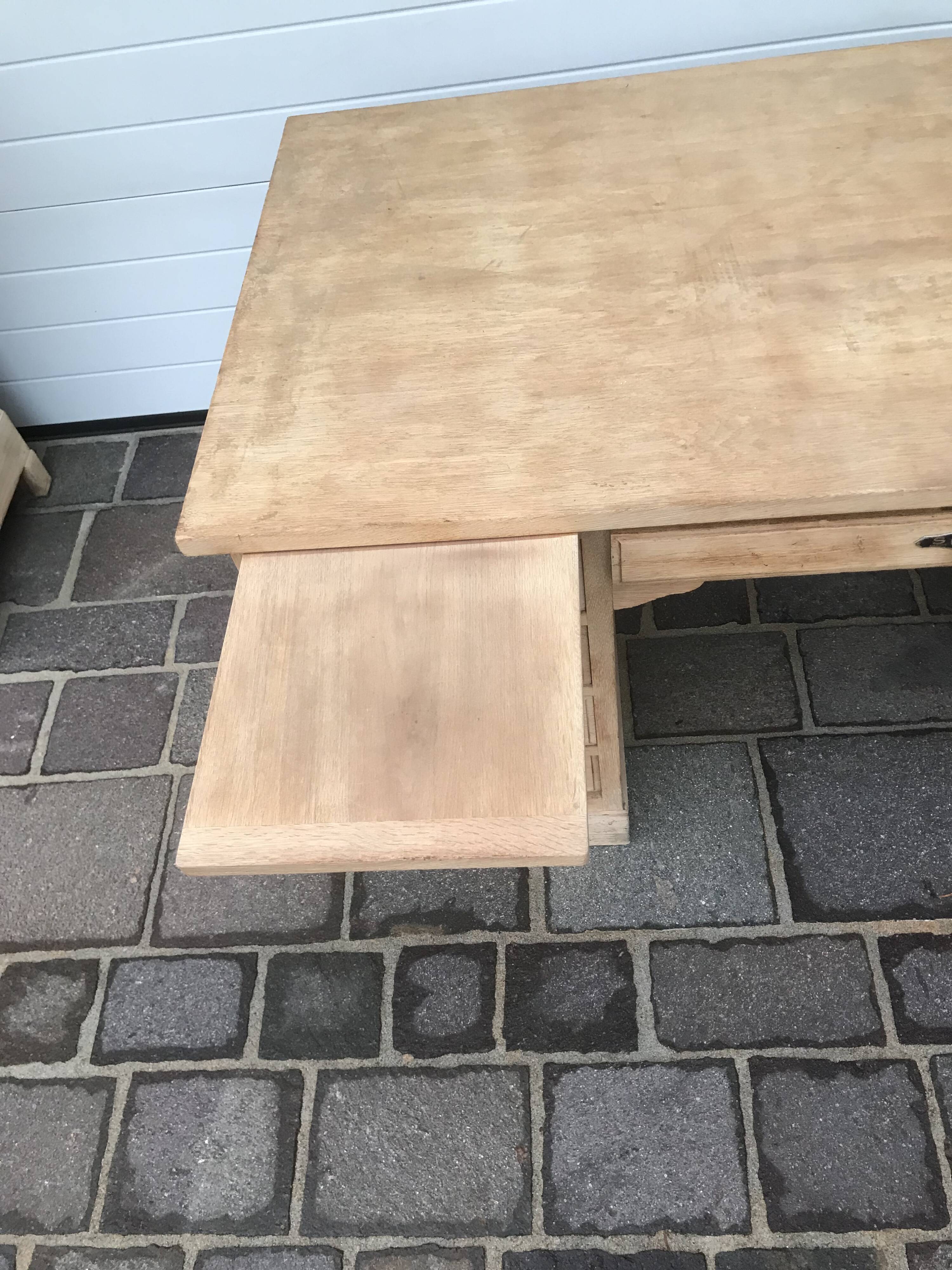 Office of "Minister"