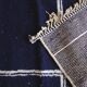 Tapis bleu moderne