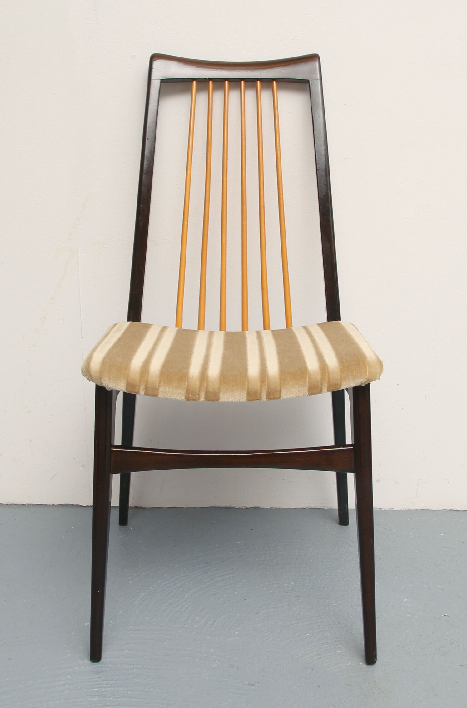 1950s set of 4 chairs, bicolor design