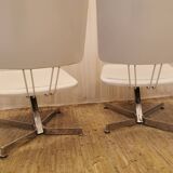 Paire de fauteuils bas