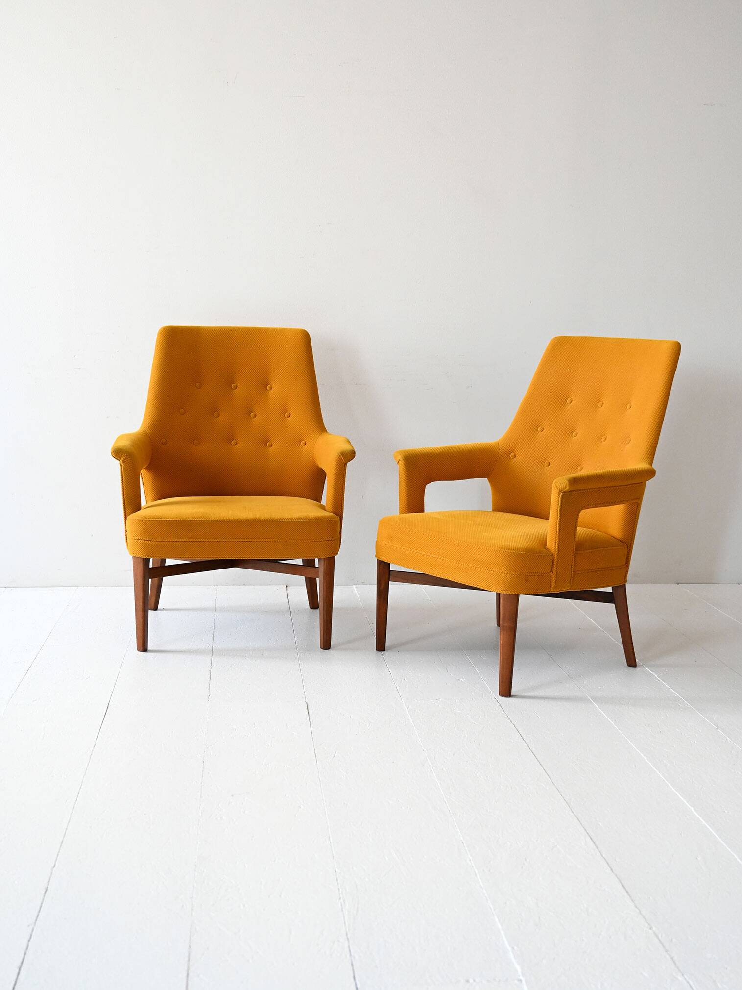 Paire de fauteuils scandinaves jaunes vintage des années 1950
