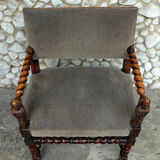 Armchair with sculpted armrests, bust of a woman, Louis XIII Renaissance style