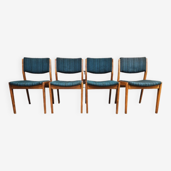 Lot de 4 chaises scandinaves 1960