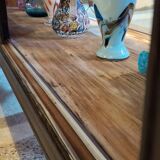 Vitrine ancienne sur pieds