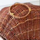 wicker empty pocket basket