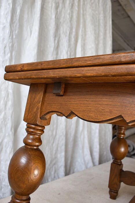 Scandinavian oak draw-leaf refectory-style coffee table, circa 1960s