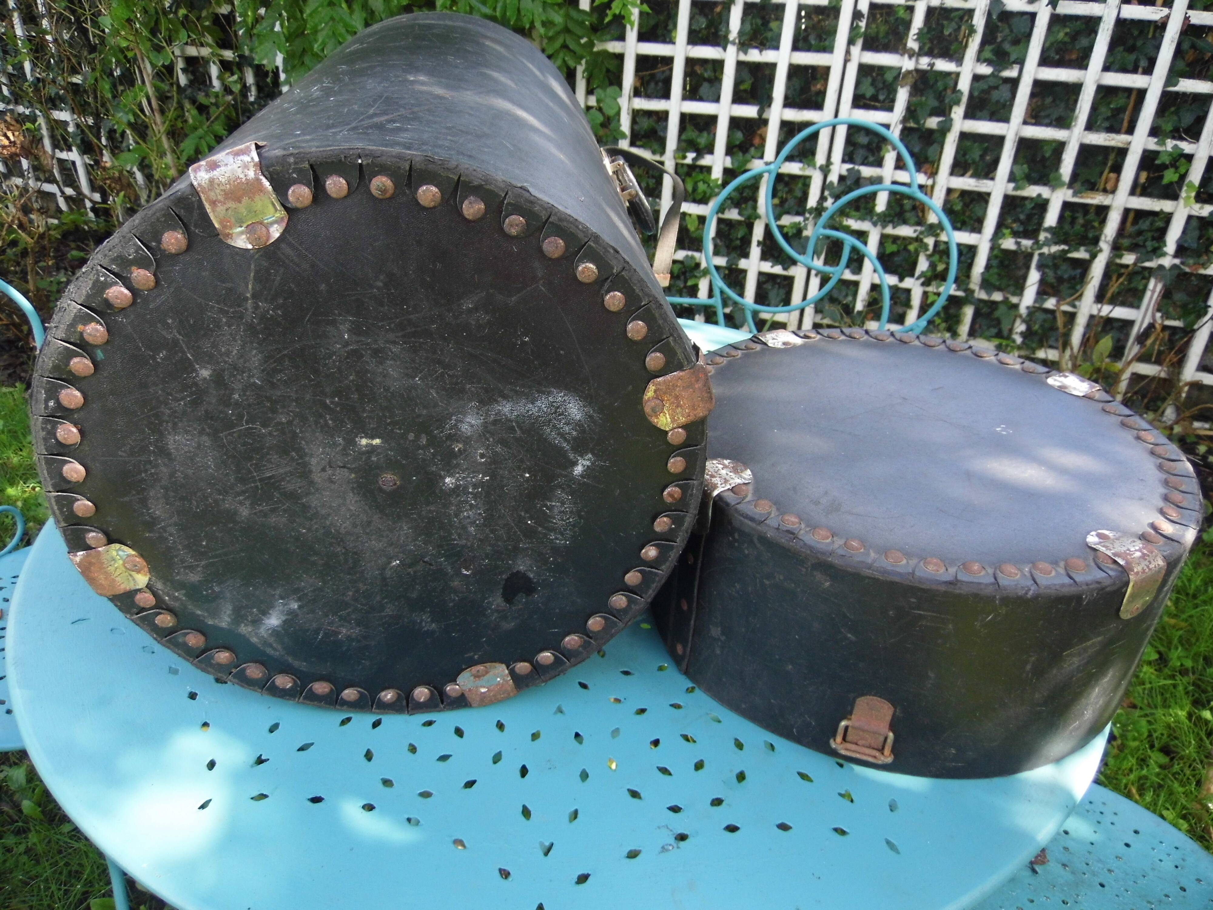 Box valise musical instrument