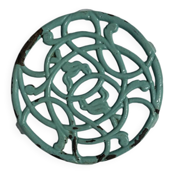 Dessous de plat en fonte émaillée colorée bleue décor fer forgé