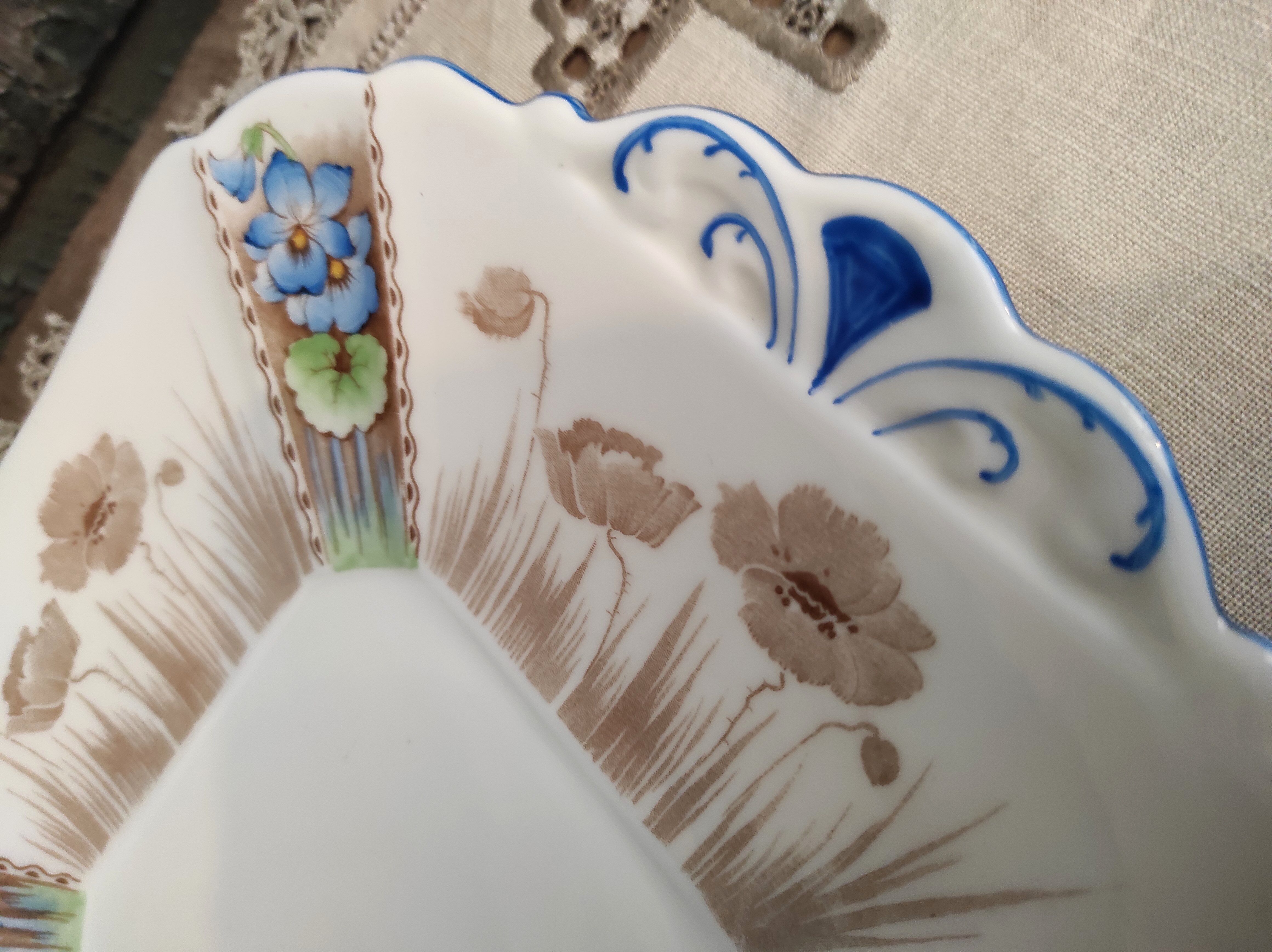 Serving plate for a tea service, Queen Anne shaped by Shelley, England, 1930s