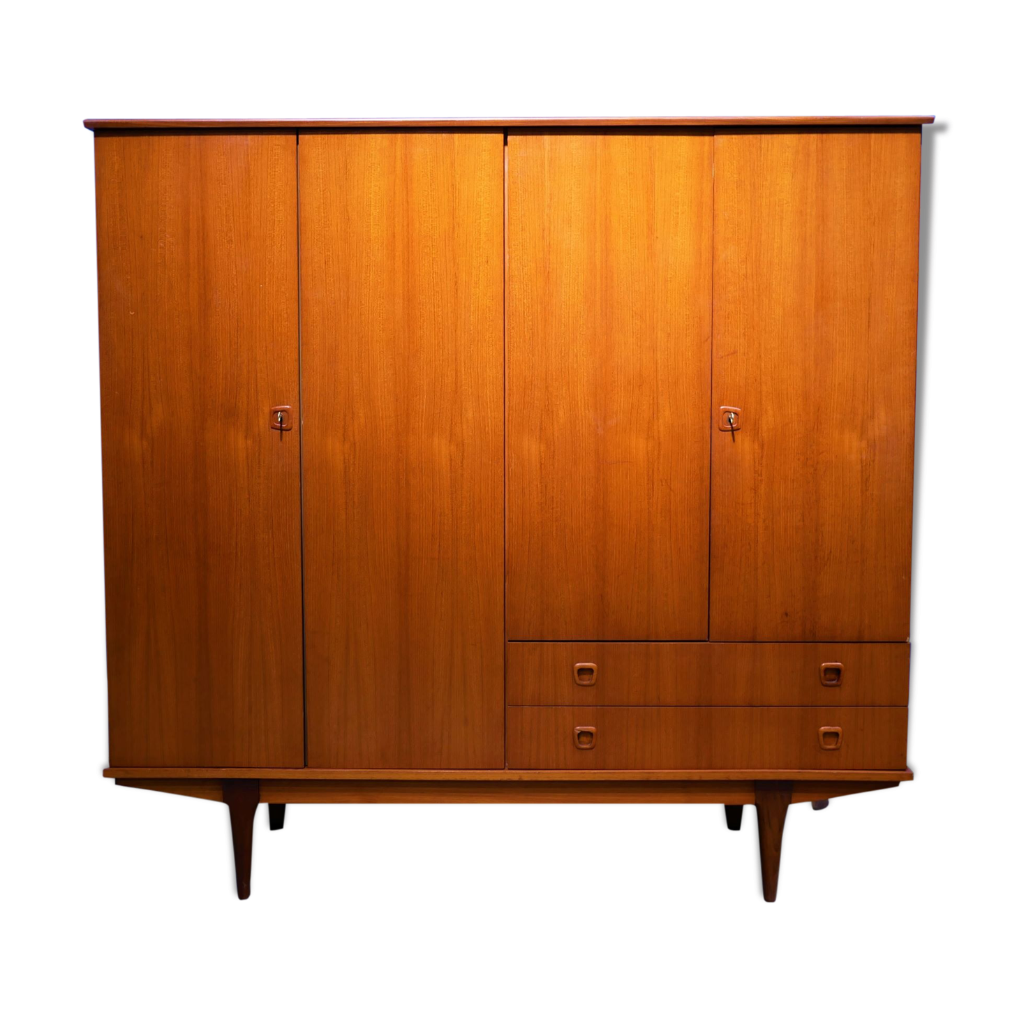 Vintage teak Cabinet