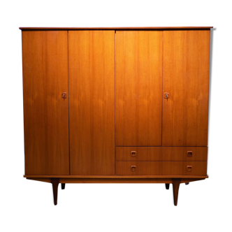 Vintage teak Cabinet