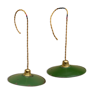 Pair of suspension in sheet metal enamel vintage green and white electricity new style indus firm