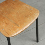 Chaise d’école en contreplaqué vintage