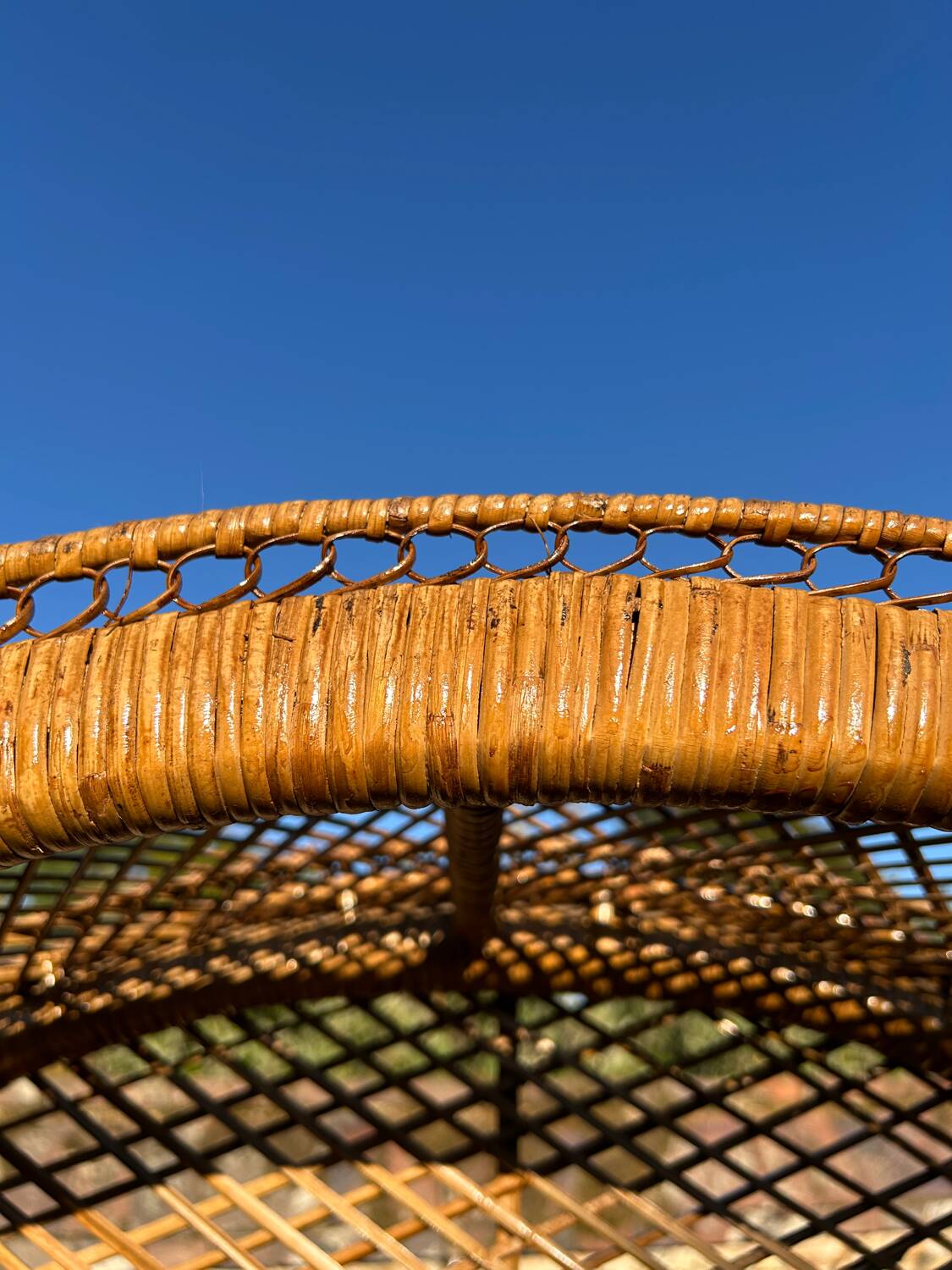 Large woven rattan shelf 🇮🇹 Vintage Italy 1970