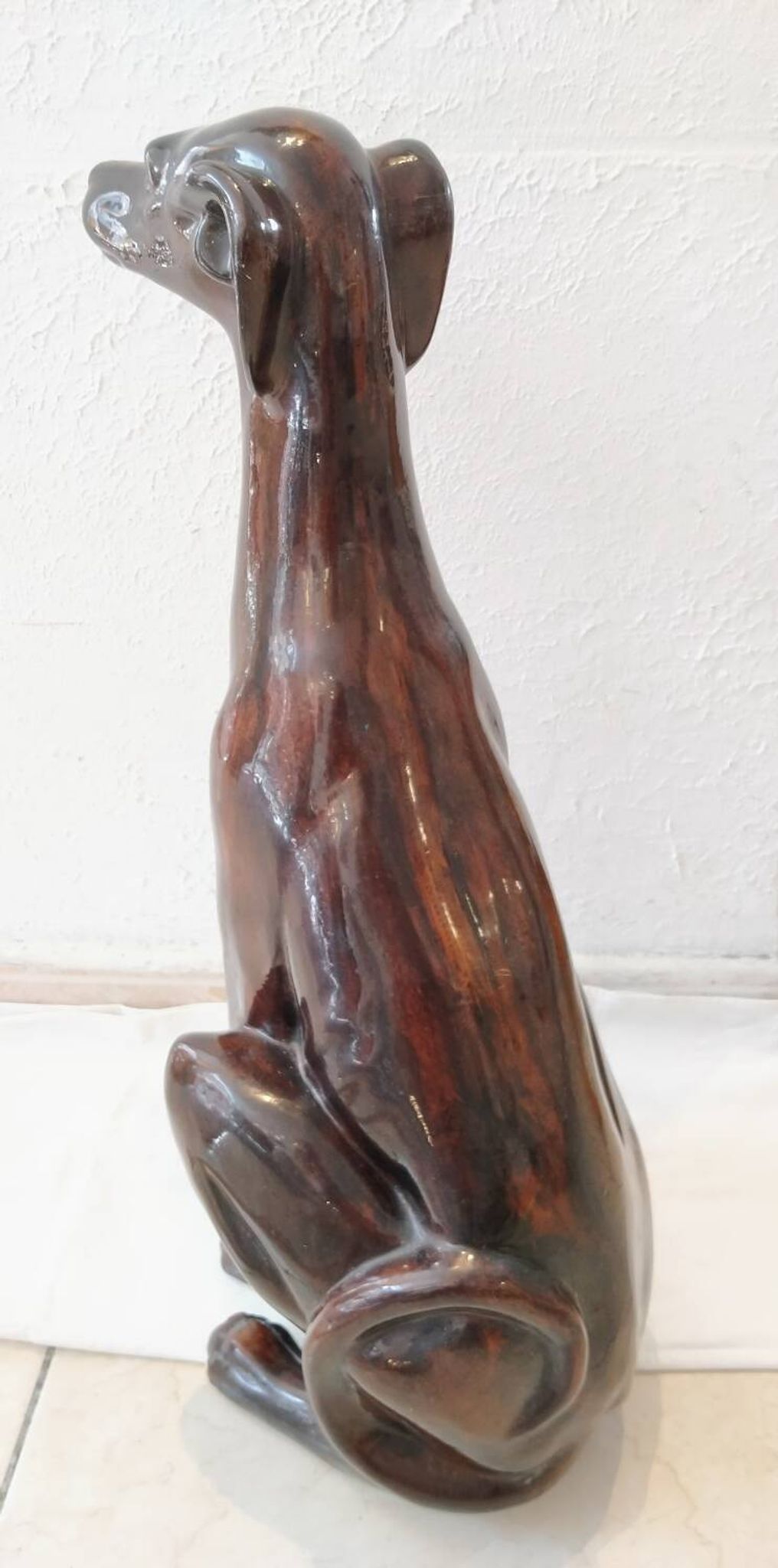 Greyhound statue from the early 20th century