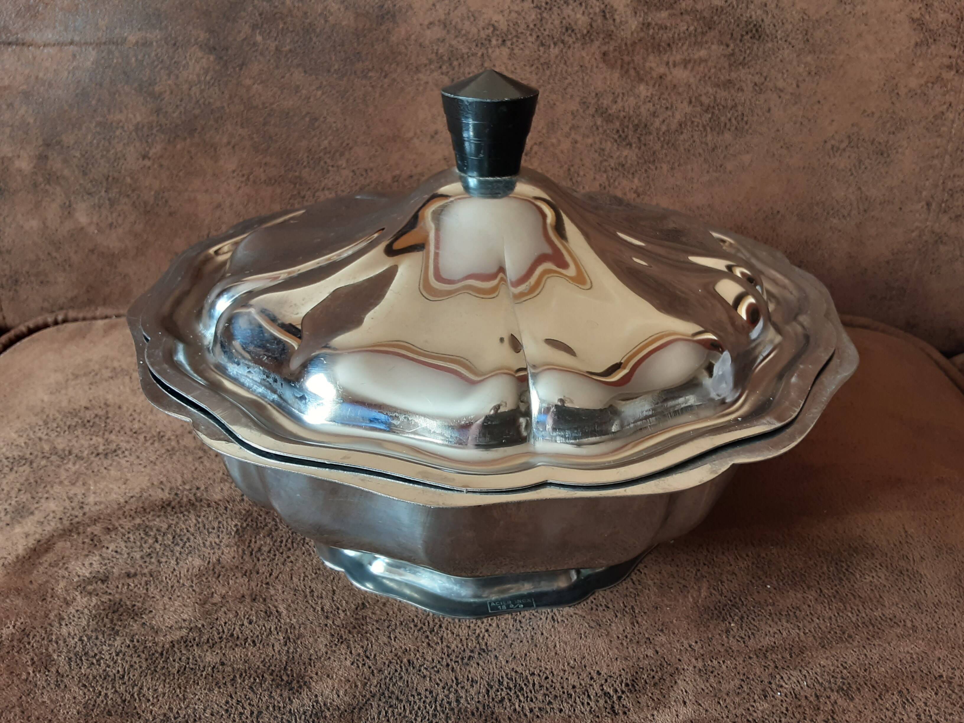 Stainless steel soup tureen