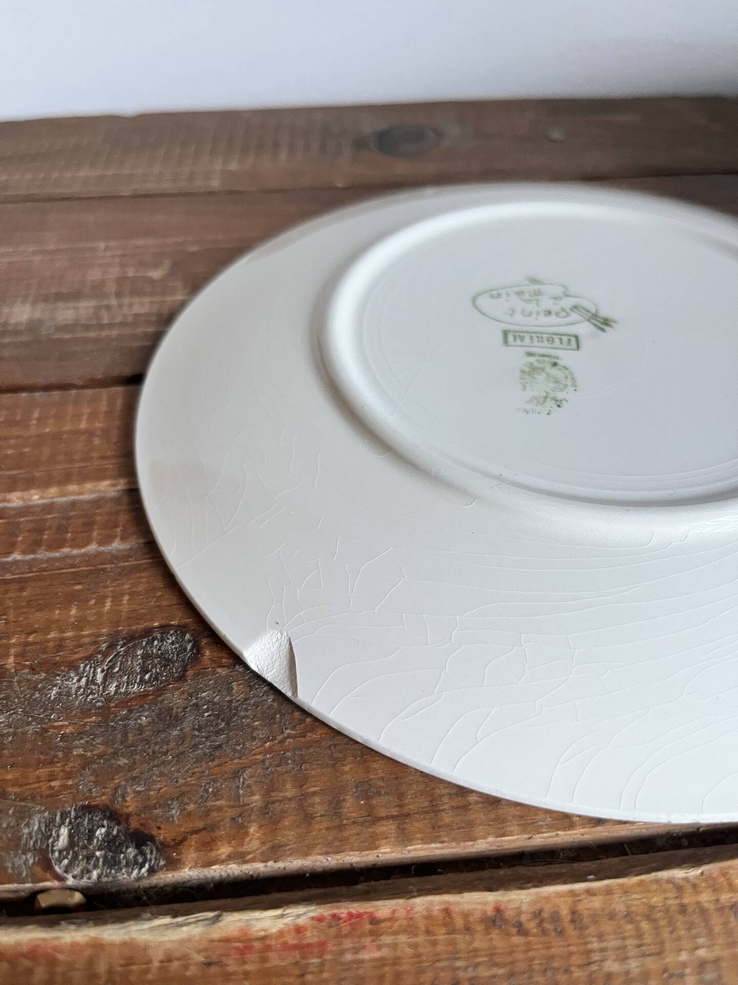 5 dessert plates