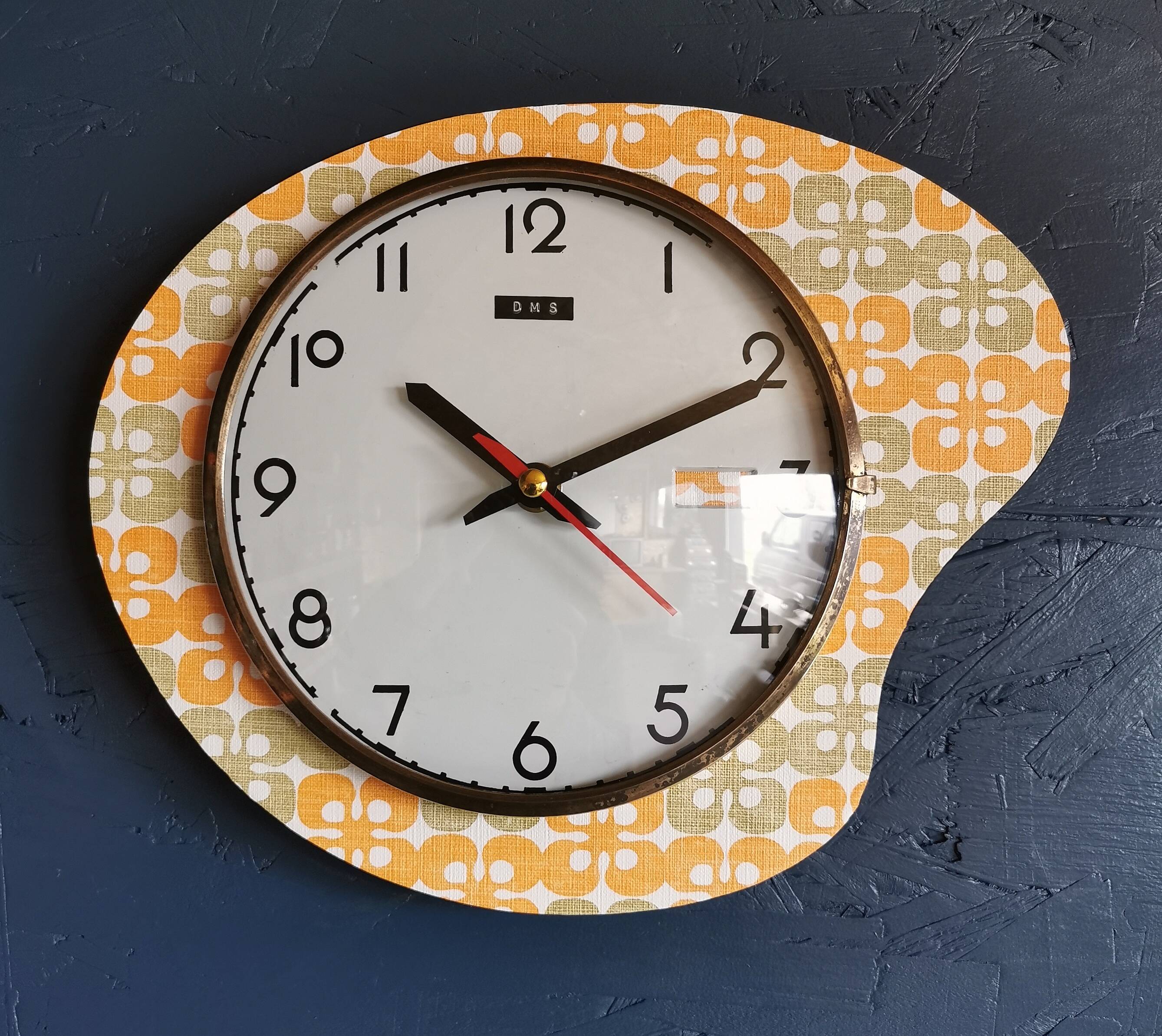 Vintage formica clock silent asymmetrical wall pendulum "DMS green orange"